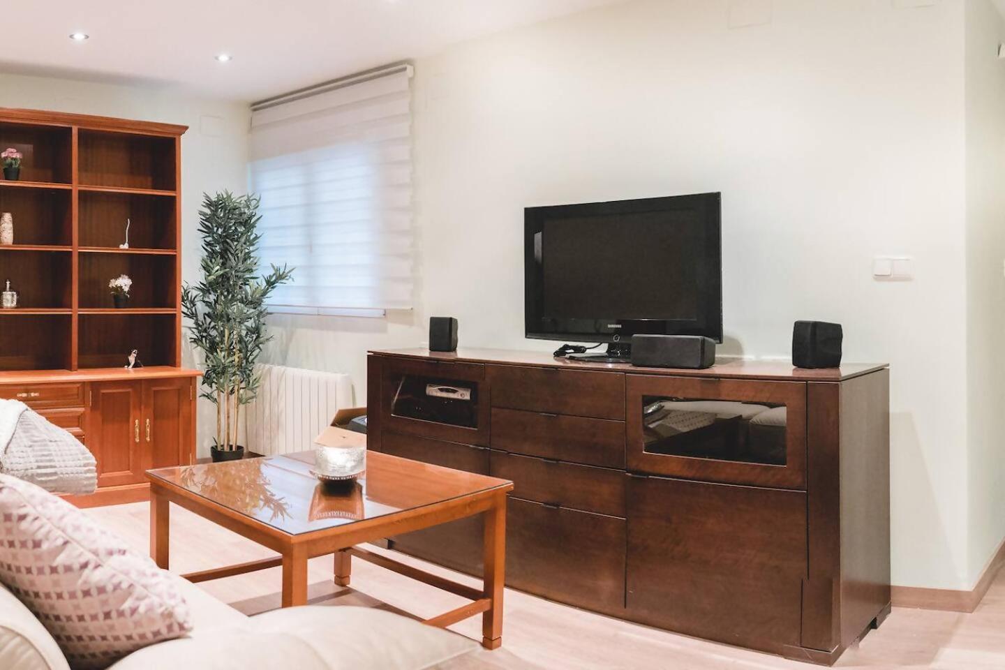 Home4U Arandas Centro גרנדה מראה חיצוני תמונה