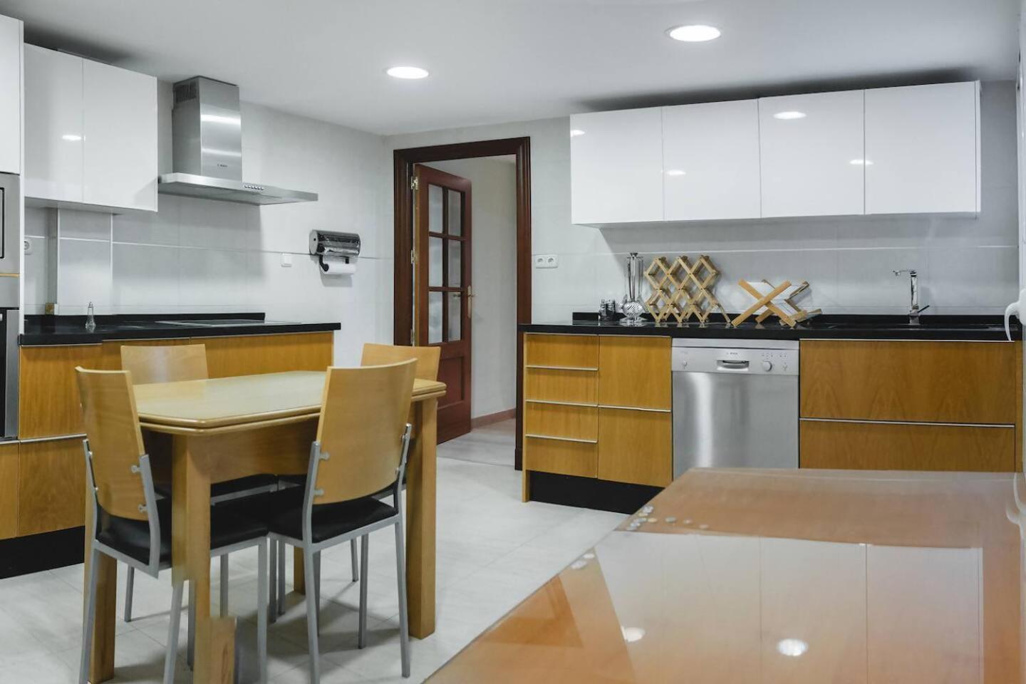 Home4U Arandas Centro גרנדה מראה חיצוני תמונה